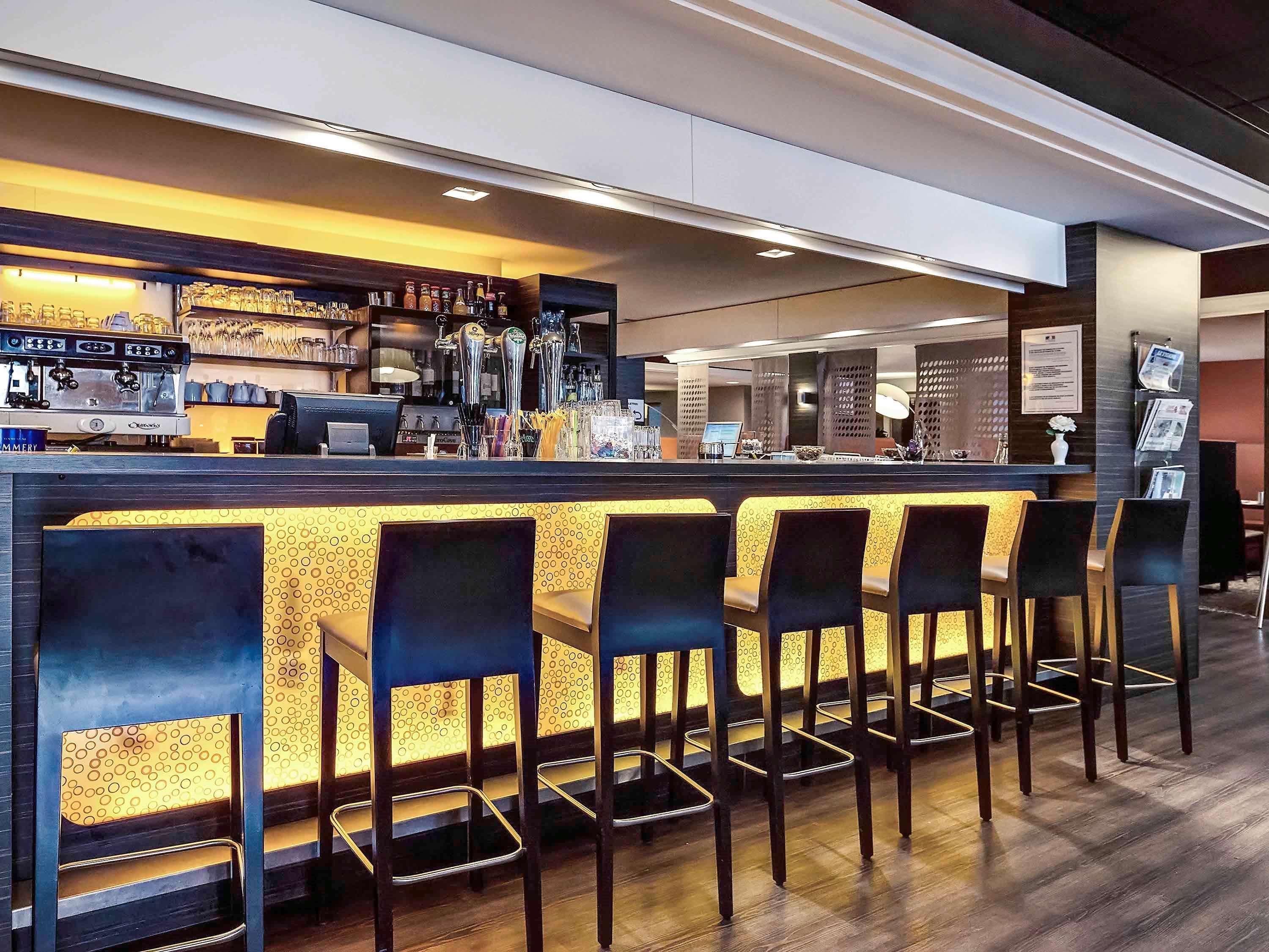 Mercure La Roche Sur Yon Екстериор снимка